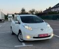 Білий Ніссан Ліф, об'ємом двигуна 0 л та пробігом 104 тис. км за 7700 $, фото 1 на Automoto.ua