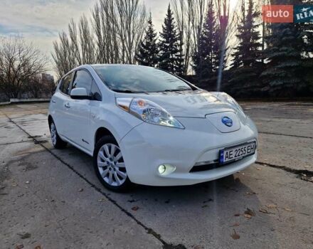 Белый Ниссан Лиф, объемом двигателя 0 л и пробегом 90 тыс. км за 7500 $, фото 7 на Automoto.ua