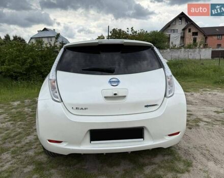 Белый Ниссан Лиф, объемом двигателя 0 л и пробегом 77 тыс. км за 6750 $, фото 7 на Automoto.ua