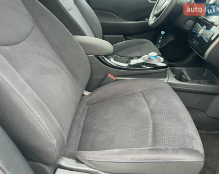 Белый Ниссан Лиф, объемом двигателя 0 л и пробегом 104 тыс. км за 6800 $, фото 16 на Automoto.ua