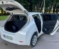 Белый Ниссан Лиф, объемом двигателя 0 л и пробегом 66 тыс. км за 8000 $, фото 8 на Automoto.ua