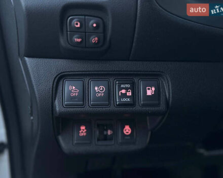 Белый Ниссан Лиф, объемом двигателя 0 л и пробегом 91 тыс. км за 7400 $, фото 10 на Automoto.ua