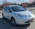 Білий Ніссан Ліф, об'ємом двигуна 0 л та пробігом 124 тис. км за 6600 $, фото 1 на Automoto.ua