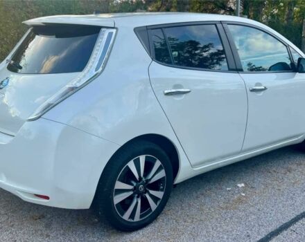 Белый Ниссан Лиф, объемом двигателя 0 л и пробегом 77 тыс. км за 6200 $, фото 4 на Automoto.ua