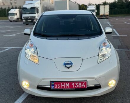 Білий Ніссан Ліф, об'ємом двигуна 0 л та пробігом 104 тис. км за 7700 $, фото 4 на Automoto.ua