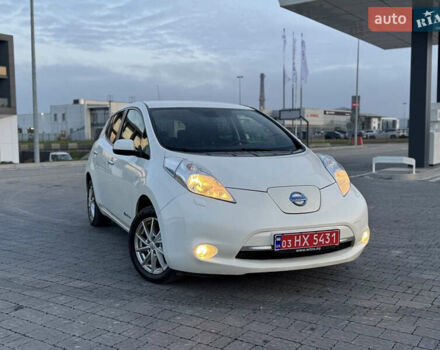 Белый Ниссан Лиф, объемом двигателя 0 л и пробегом 91 тыс. км за 7400 $, фото 20 на Automoto.ua