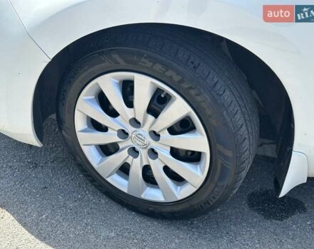 Білий Ніссан Ліф, об'ємом двигуна 0 л та пробігом 114 тис. км за 6690 $, фото 11 на Automoto.ua