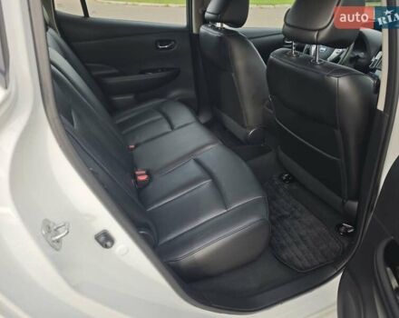 Белый Ниссан Лиф, объемом двигателя 0 л и пробегом 27 тыс. км за 8999 $, фото 32 на Automoto.ua