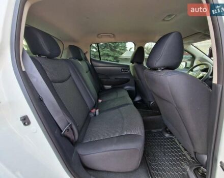 Белый Ниссан Лиф, объемом двигателя 0 л и пробегом 90 тыс. км за 7500 $, фото 24 на Automoto.ua