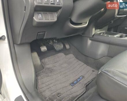 Белый Ниссан Лиф, объемом двигателя 0 л и пробегом 27 тыс. км за 8999 $, фото 37 на Automoto.ua