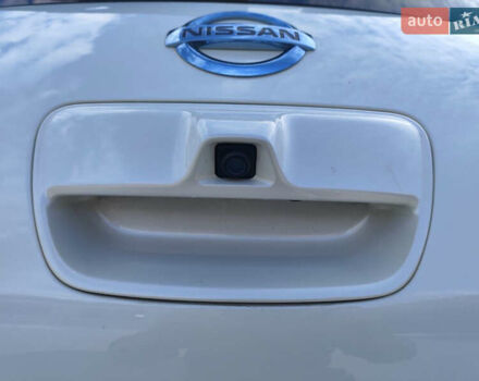 Белый Ниссан Лиф, объемом двигателя 0 л и пробегом 165 тыс. км за 7300 $, фото 25 на Automoto.ua