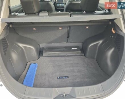 Белый Ниссан Лиф, объемом двигателя 0 л и пробегом 27 тыс. км за 8999 $, фото 35 на Automoto.ua