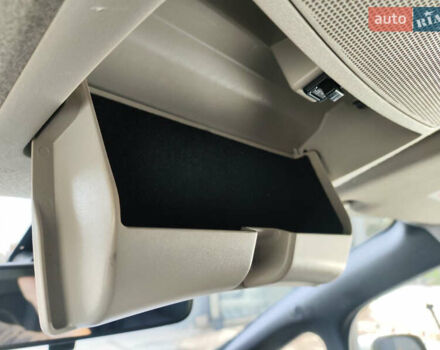 Белый Ниссан Лиф, объемом двигателя 0 л и пробегом 165 тыс. км за 7300 $, фото 11 на Automoto.ua