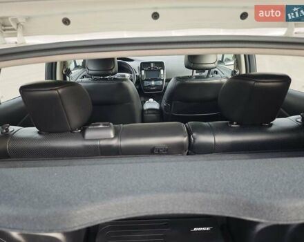 Белый Ниссан Лиф, объемом двигателя 0 л и пробегом 27 тыс. км за 8999 $, фото 22 на Automoto.ua