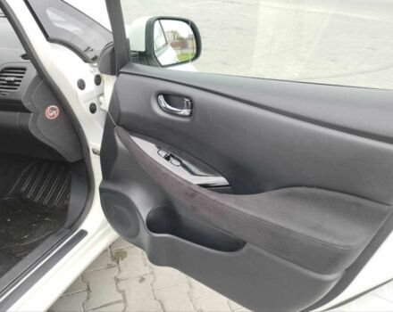 Білий Ніссан Ліф, об'ємом двигуна 0 л та пробігом 139 тис. км за 6900 $, фото 10 на Automoto.ua