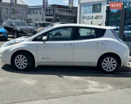 Білий Ніссан Ліф, об'ємом двигуна 0 л та пробігом 114 тис. км за 6690 $, фото 6 на Automoto.ua