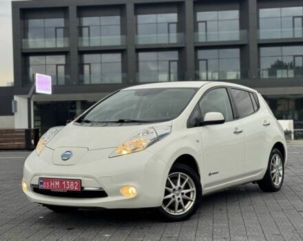 Білий Ніссан Ліф, об'ємом двигуна 0 л та пробігом 125 тис. км за 7400 $, фото 21 на Automoto.ua