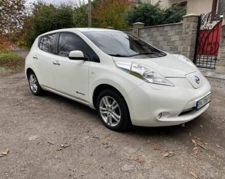 Белый Ниссан Лиф, объемом двигателя 0 л и пробегом 189 тыс. км за 6300 $, фото 2 на Automoto.ua