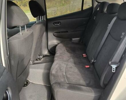 Білий Ніссан Ліф, об'ємом двигуна 0 л та пробігом 83 тис. км за 7599 $, фото 11 на Automoto.ua