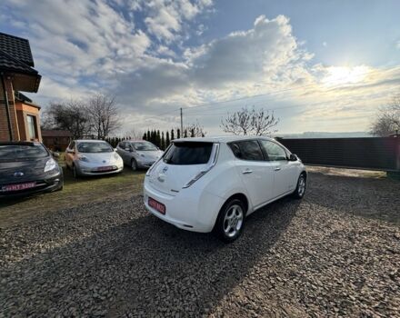 Белый Ниссан Лиф, объемом двигателя 0 л и пробегом 122 тыс. км за 6300 $, фото 14 на Automoto.ua