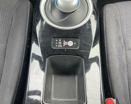 Белый Ниссан Лиф, объемом двигателя 0 л и пробегом 104 тыс. км за 6800 $, фото 20 на Automoto.ua