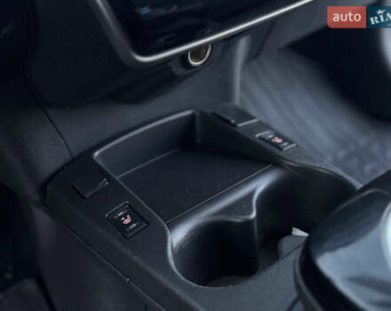 Белый Ниссан Лиф, объемом двигателя 0 л и пробегом 91 тыс. км за 7400 $, фото 17 на Automoto.ua