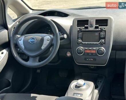 Білий Ніссан Ліф, об'ємом двигуна 0 л та пробігом 114 тис. км за 6690 $, фото 32 на Automoto.ua