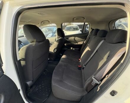 Белый Ниссан Лиф, объемом двигателя 0 л и пробегом 122 тыс. км за 6300 $, фото 18 на Automoto.ua