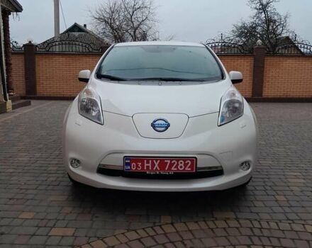 Білий Ніссан Ліф, об'ємом двигуна 0 л та пробігом 133 тис. км за 7900 $, фото 2 на Automoto.ua