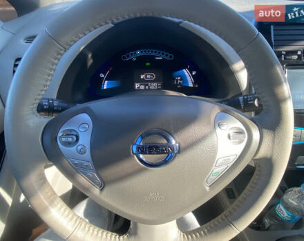 Білий Ніссан Ліф, об'ємом двигуна 0 л та пробігом 53 тис. км за 7700 $, фото 30 на Automoto.ua