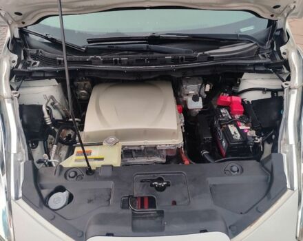 Білий Ніссан Ліф, об'ємом двигуна 0 л та пробігом 120 тис. км за 9000 $, фото 4 на Automoto.ua