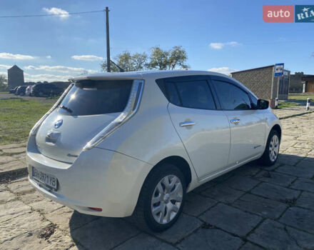 Білий Ніссан Ліф, об'ємом двигуна 0 л та пробігом 53 тис. км за 7700 $, фото 33 на Automoto.ua