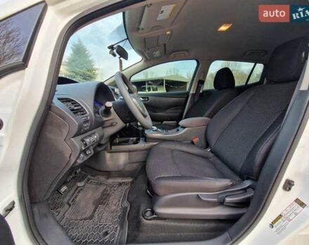 Белый Ниссан Лиф, объемом двигателя 0 л и пробегом 90 тыс. км за 7500 $, фото 13 на Automoto.ua