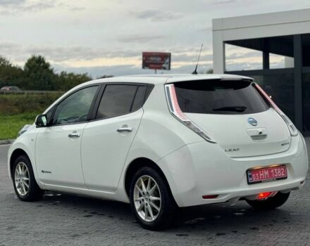 Білий Ніссан Ліф, об'ємом двигуна 0 л та пробігом 125 тис. км за 7400 $, фото 1 на Automoto.ua