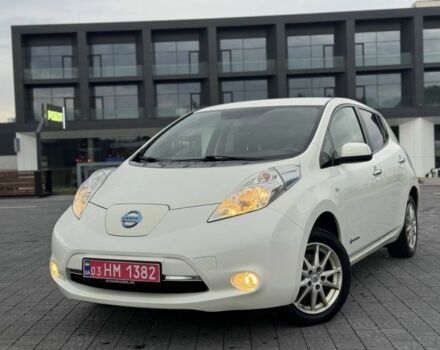 Білий Ніссан Ліф, об'ємом двигуна 0 л та пробігом 125 тис. км за 7400 $, фото 17 на Automoto.ua