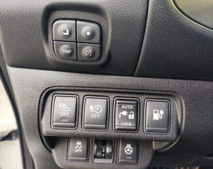 Белый Ниссан Лиф, объемом двигателя 0 л и пробегом 165 тыс. км за 7300 $, фото 20 на Automoto.ua