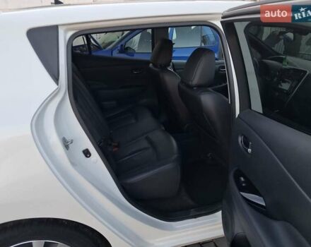 Білий Ніссан Ліф, об'ємом двигуна 0 л та пробігом 109 тис. км за 9500 $, фото 9 на Automoto.ua