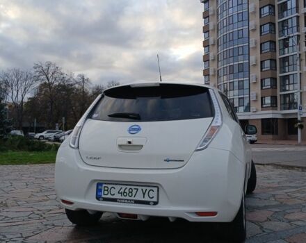 Білий Ніссан Ліф, об'ємом двигуна 0 л та пробігом 20 тис. км за 9200 $, фото 2 на Automoto.ua