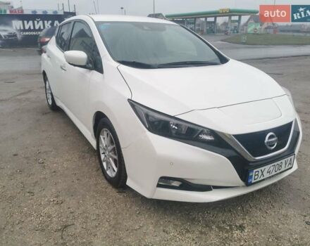 Белый Ниссан Лиф, объемом двигателя 0 л и пробегом 138 тыс. км за 11600 $, фото 6 на Automoto.ua