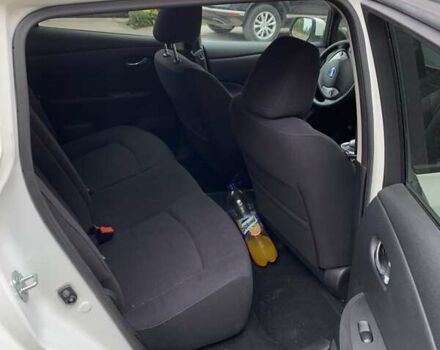 Белый Ниссан Лиф, объемом двигателя 0 л и пробегом 56 тыс. км за 7400 $, фото 7 на Automoto.ua