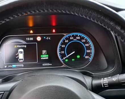 Белый Ниссан Лиф, объемом двигателя 0 л и пробегом 43 тыс. км за 16700 $, фото 11 на Automoto.ua