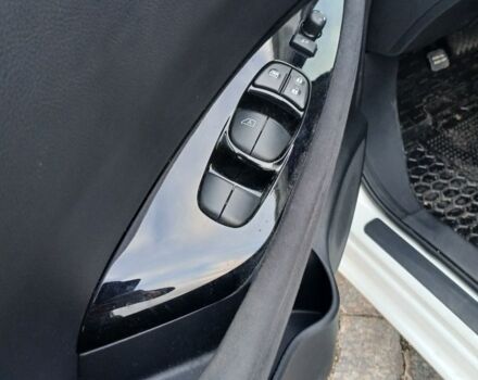 Білий Ніссан Ліф, об'ємом двигуна 0 л та пробігом 20 тис. км за 9200 $, фото 11 на Automoto.ua