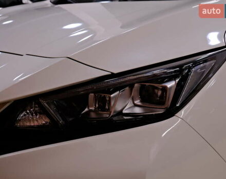 Белый Ниссан Лиф, объемом двигателя 0 л и пробегом 121 тыс. км за 14900 $, фото 18 на Automoto.ua