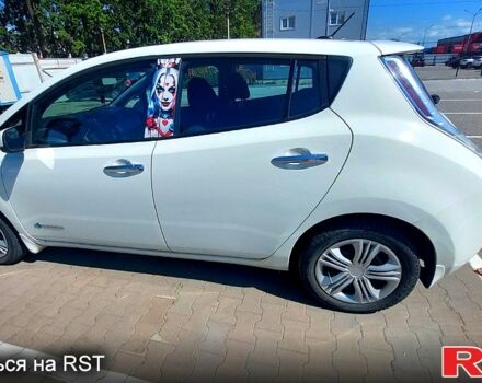 Білий Ніссан Ліф, об'ємом двигуна 80 л та пробігом 105 тис. км за 9350 $, фото 1 на Automoto.ua