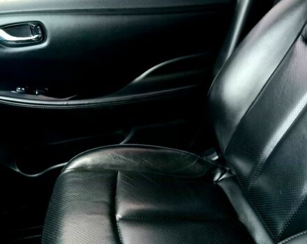 Белый Ниссан Лиф, объемом двигателя 0 л и пробегом 133 тыс. км за 8399 $, фото 5 на Automoto.ua