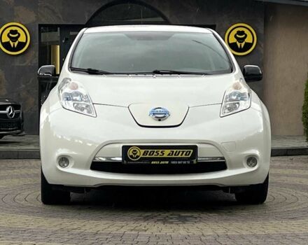 Білий Ніссан Ліф, об'ємом двигуна 0 л та пробігом 107 тис. км за 7700 $, фото 1 на Automoto.ua