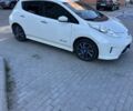 Белый Ниссан Лиф, объемом двигателя 3 л и пробегом 190 тыс. км за 6500 $, фото 1 на Automoto.ua