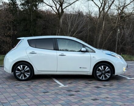 Белый Ниссан Лиф, объемом двигателя 0 л и пробегом 115 тыс. км за 7800 $, фото 5 на Automoto.ua