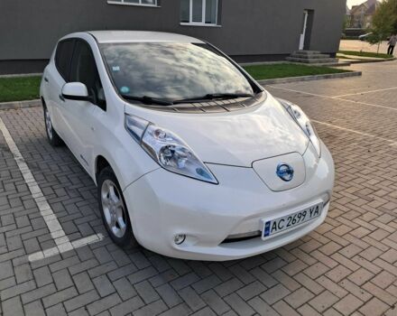 Белый Ниссан Лиф, объемом двигателя 0 л и пробегом 49 тыс. км за 7500 $, фото 11 на Automoto.ua