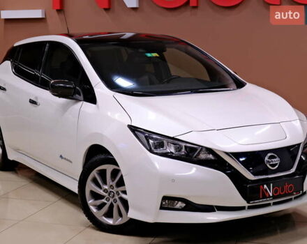 Белый Ниссан Лиф, объемом двигателя 0 л и пробегом 121 тыс. км за 14900 $, фото 5 на Automoto.ua